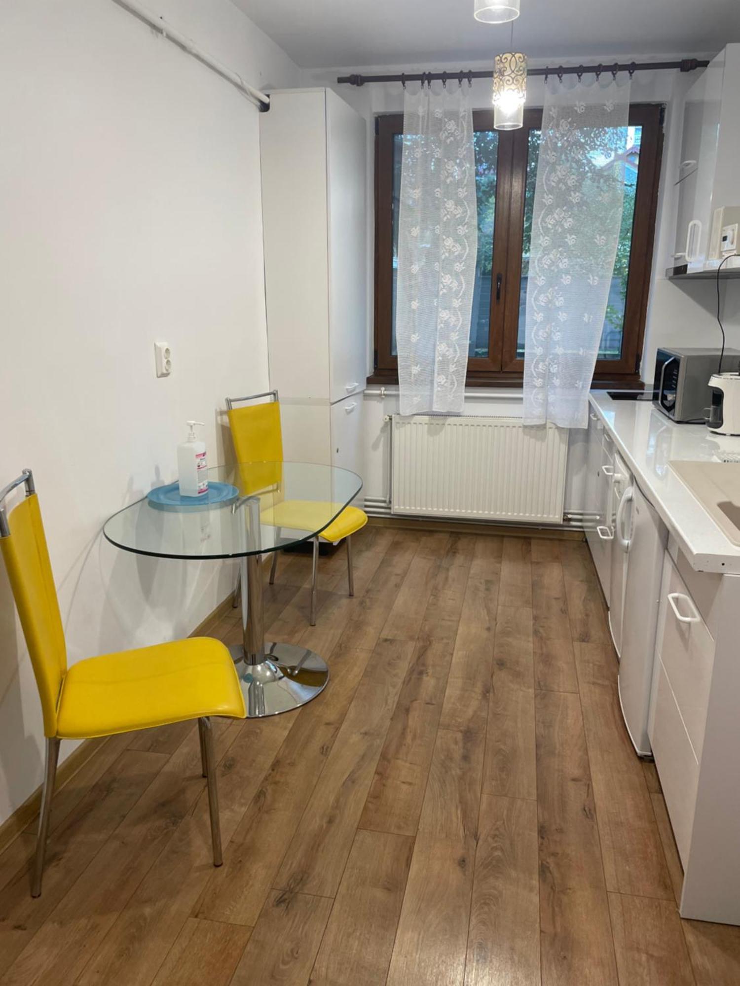 Apartment Peles & Piano Cluj-Napoca
